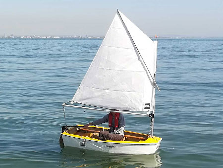 The Calton Kombi under sail and going well!